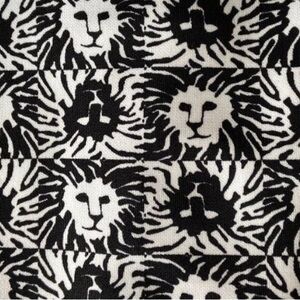 Anne Klein Sleeveless Lion Logo